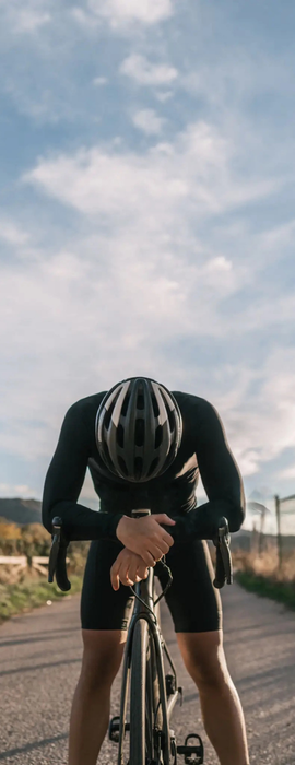 homme cycliste decu
